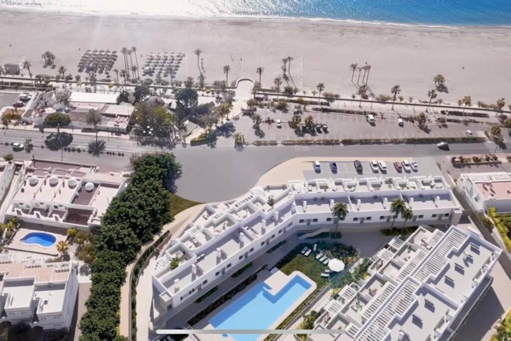 Magnifico Apartamento Nuevo En 1ª Linea De Playa Mojacar Luaran gambar